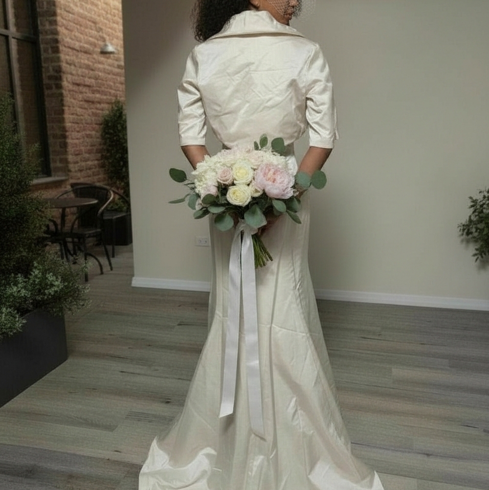 Vintage Paloma Blanca Strapless Wedding Gown with Jacket - Size 12 - Champagne - Picture 10 of 13